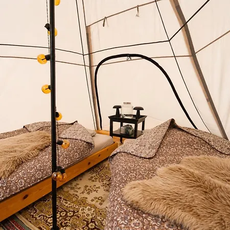 Cozy Tipi - The Lowfo House Lofoten * Moskenes