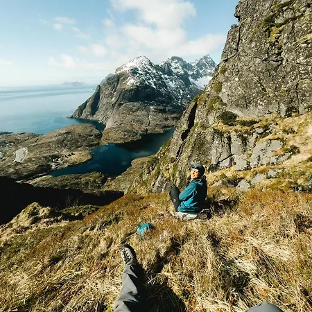 Cozy Tipi - The Lowfo House Lofoten Lüks kamp alanı Moskenes